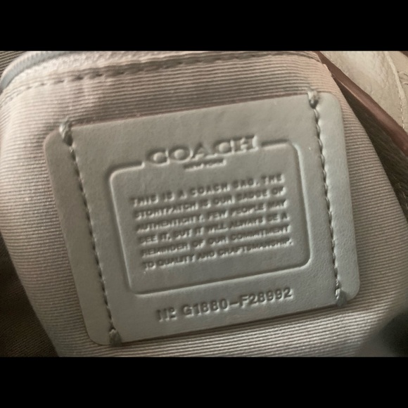 Small Lexy Shoulder Bag - Picture 5 of 5